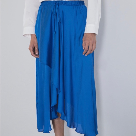 Zara NWT Asymmetrical blue Skirt - Picture 4 of 9